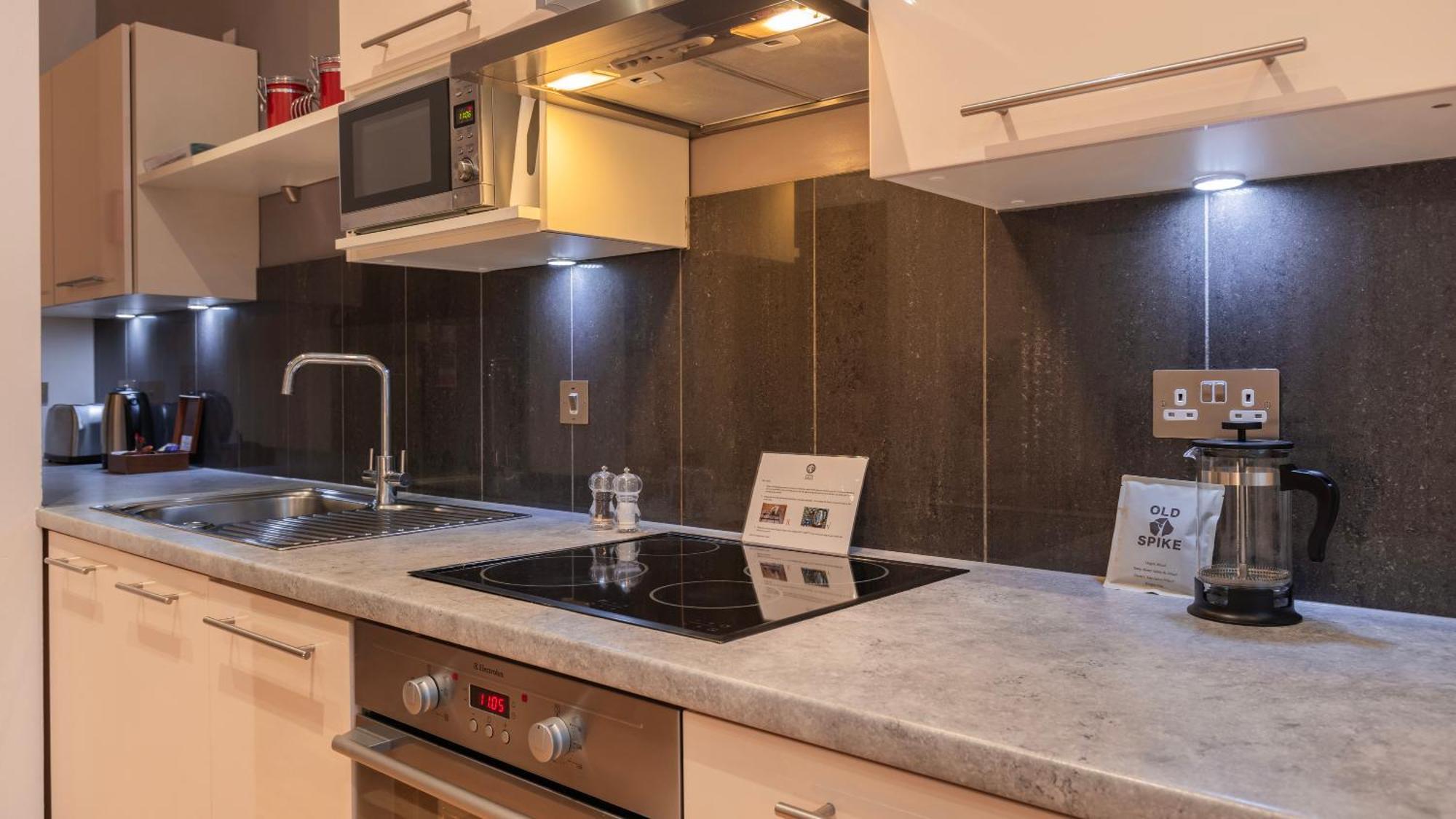 Cannon Street Serviced Apartments By Lovelystay ลอนดอน ภายนอก รูปภาพ